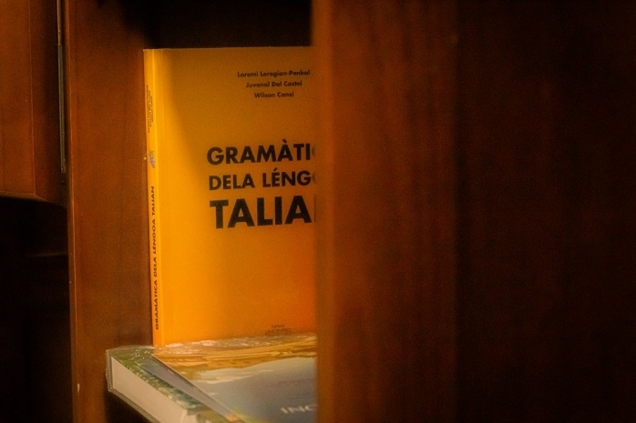 Talian: a l�ngua dos imigrantes italianos no Rio Grande do Sul 