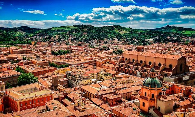 Saiba o que fazer em Bolonha: lar da universidade mais antiga do ocidente