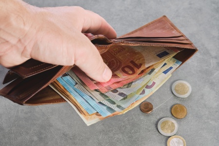 Quanto a cidadania italiana iure sanguinis rende aos cofres italianos?