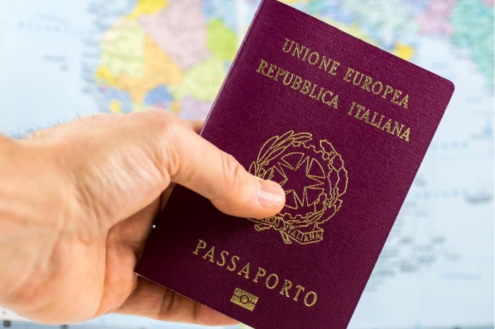 Entenda qual  a validade do passaporte italiano?