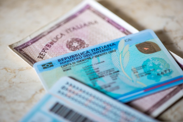 Italianos no exterior podero solicitar identidade eletrnica na Itlia