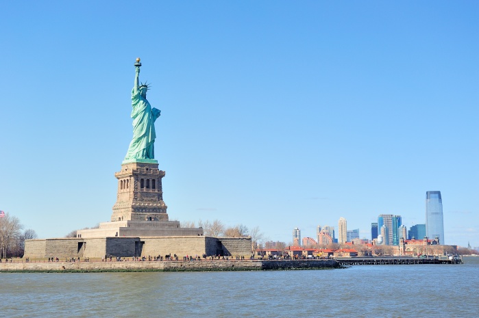 Nostrali amplia o portf�lio de servi�os e oferece assessoria para emiss�o de vistos americanos